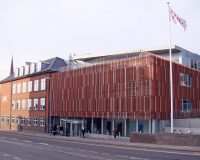 Akustikpuds – Akustikloft: VUC Sønderborg – atrium
